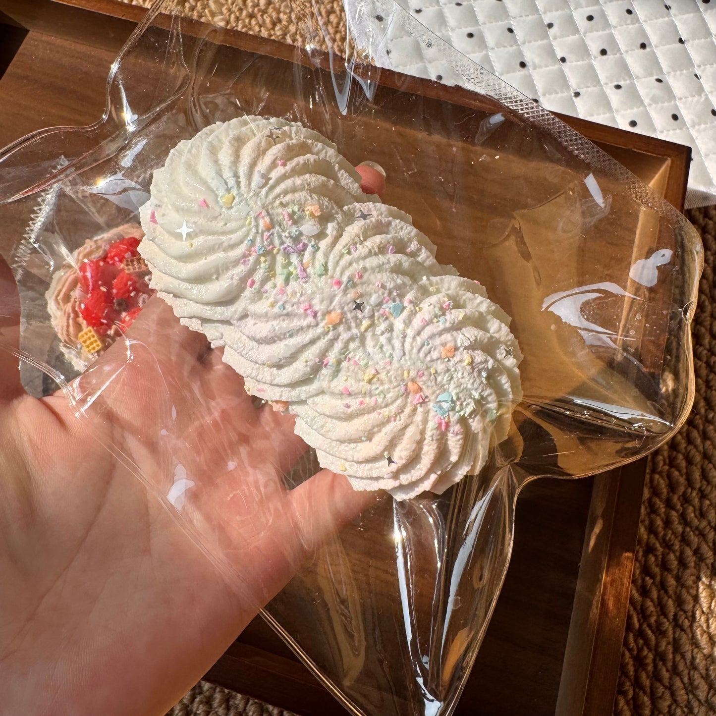 Cream Cloud Sandwich Cookie Squishy
